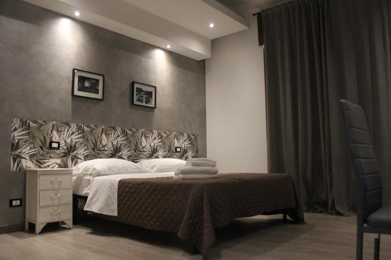Bed and Breakfast Favorit Rzym Zewnętrze zdjęcie
